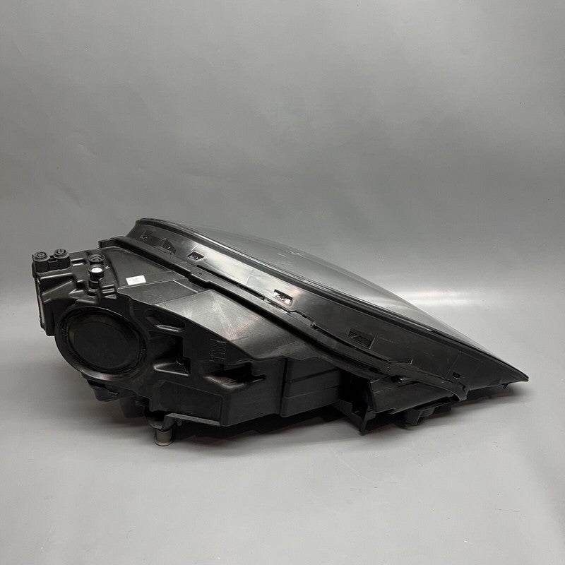 PORSCHE CAYENNE GTS HEADLIGHT LEFT DRIVER 2019 2020 2021 2022 LED OEM 