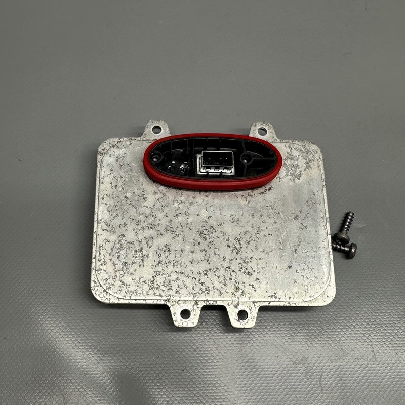 CADILLAC ESCALADE HEADLIGHT MODULE 2007 2008 2009 2010 2011 2012 2013 2014 OEM 