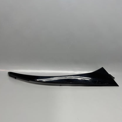 670111580 MASERATI LEVANTE TAILGATE BACKDOOR SPOILER RIGHT 2017 18 19 2020 OEM 670111580