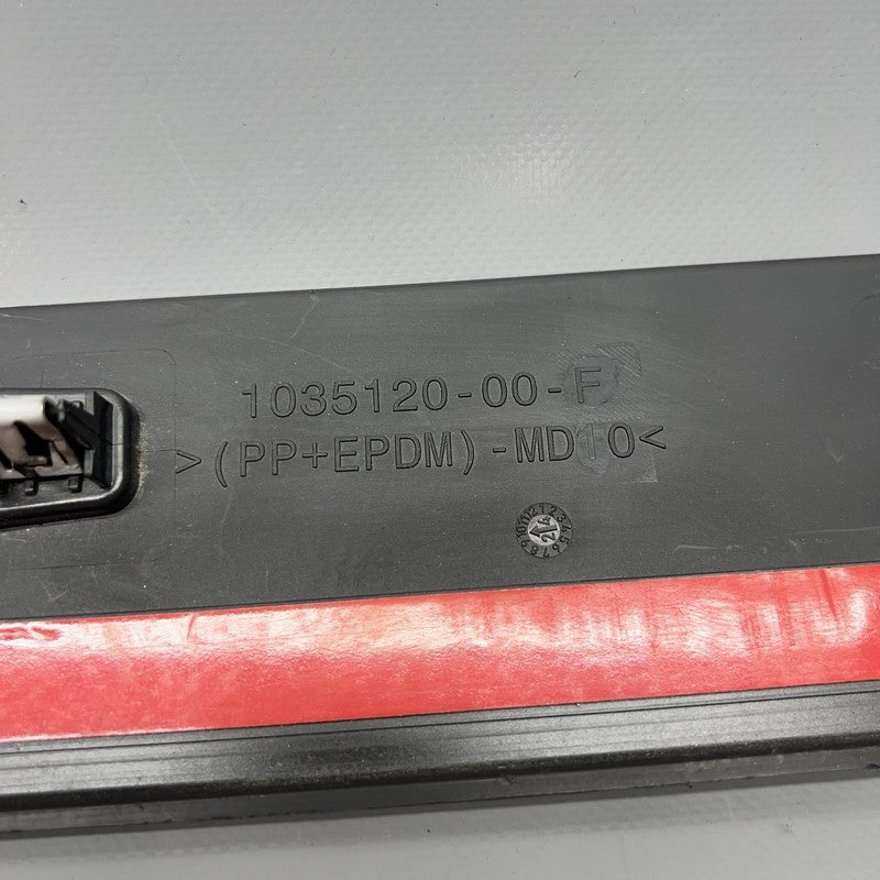 1035120-00-F TESLA MODEL X DOOR MOULDING TRIM RIGHT 2016 2017 2018 2019 2020 OEM 1035120-00-F