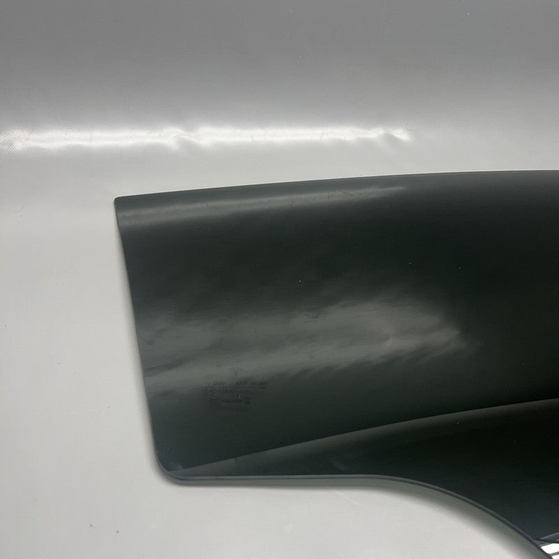 TESLA MODEL Y DOOR GLASS RIGHT REAR 2020 2021 2022 2023 2024 OEM