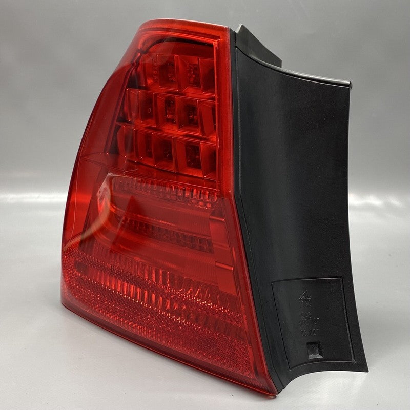 7154157 BMW 328 TAIL LIGHT LEFT DRIVER 7154157 2009 2010 2011 SEDAN LED OEM
