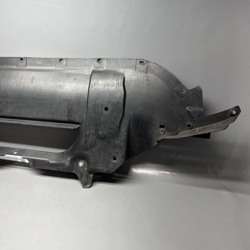 082421800 MASERATI GRAN CABRIO FRONT UNDER SHILED 2010 2011 OEM 082421800