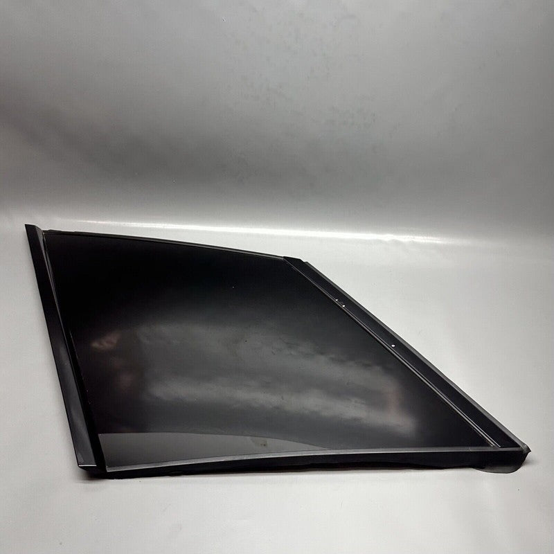 DK62-29600 RANGE ROVER SPORT QUARTER GLASS RIGHT REAR 2014 15 16 17 18 19 20 21 2022 OEM