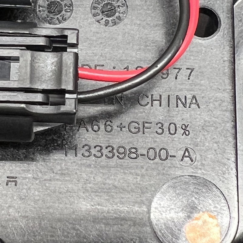 1135723-S0-A TESLA MODEL S DOOR HANDLE RIGHT REAR 2016 2017 2018 2019 2020 GEN 3 OEM