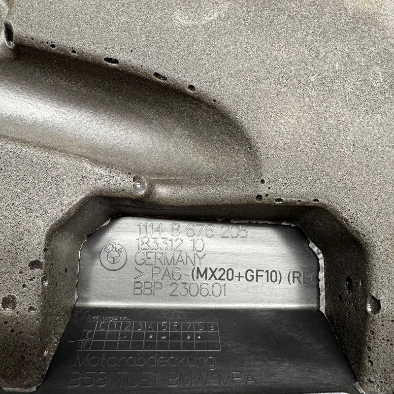 BMW X4 M40I TOP ENGINE COVER 2020 2021 2022 2023 2024 OEM 8676205