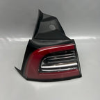 TESLA MODEL 3 TAIL LIGHT LEFT DRIVER 2017 2018 2019 2020 2021 2022 202