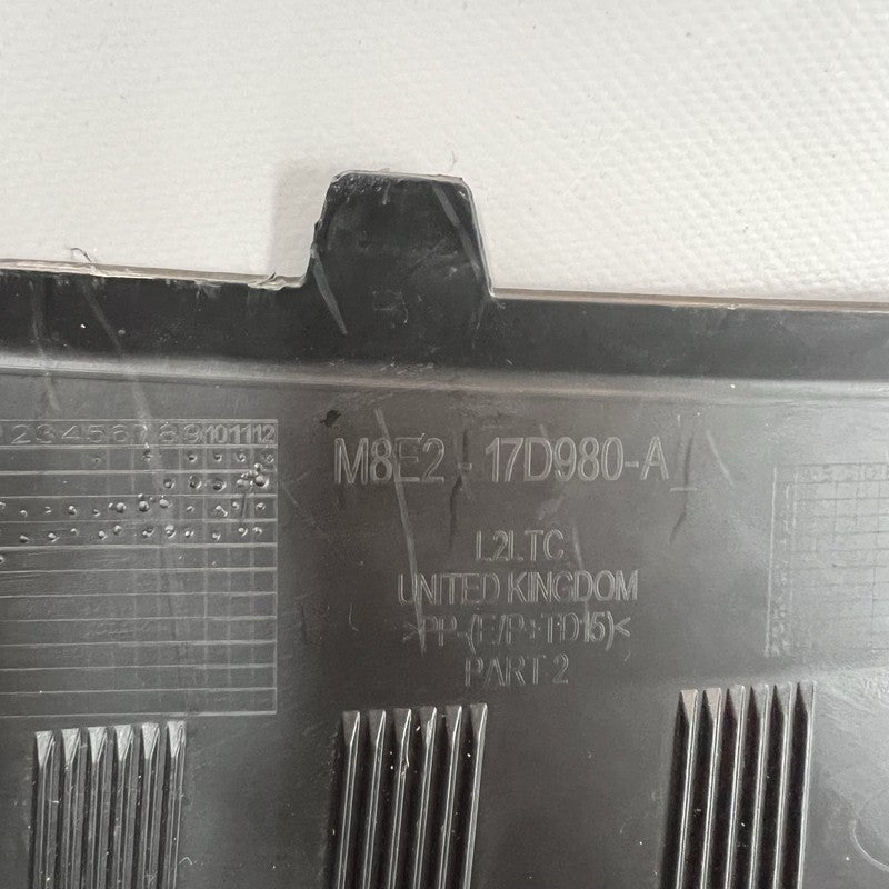 M8E2-17D980-A RANGE ROVER HSE REAR BUMPER 2022 2023 2024 2025 OEM M8E2-17D980-A