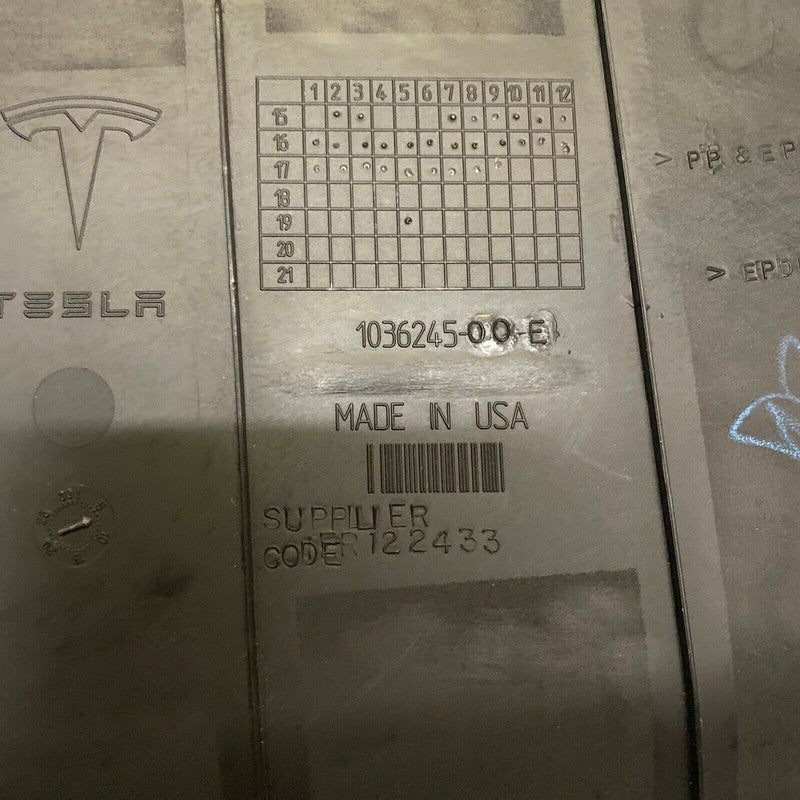 1036245-00-E TESLA MODEL X COWL SCREEN LHD ASSEMBLY 1036245-00-E 2016 2017 2018 2019 OEM