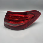 MERCEDES BENZ C300 WAGON TAIL LIGHT RIGHT PASSENGER C43 2015 2016 2017