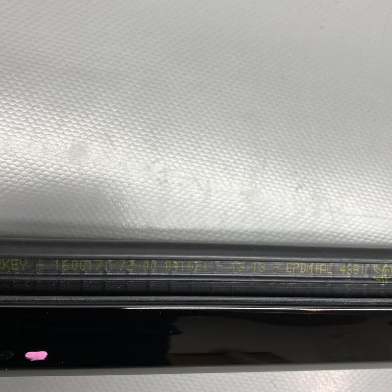 1600171-00 TESLA MODEL S PLAID DOOR OUTER BELT LEFT FRONT 2021 2022 2023 OEM 