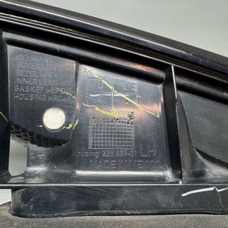 NISSAN SENTRA TRUNK TAIL LIGHT LEFT DRIVER 2021 2022 2023 2024 OEM