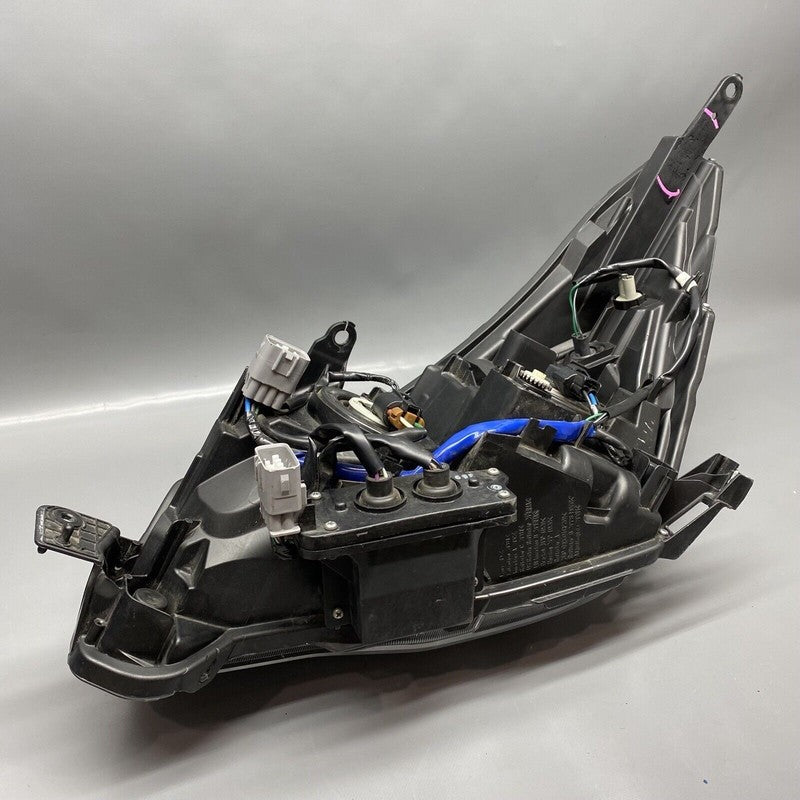 SUBARU FORESTER HEADLIGHT RIGHT PASSENGER 2017 2018 HALOGEN OEM