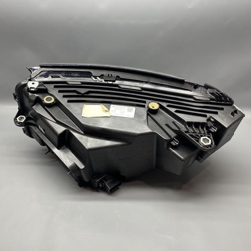 A2539067401 MERCEDES BENZ GLC300 HEADLIGHT RIGHT PASSENGER A2539067401 2020 2021 2022 LED
