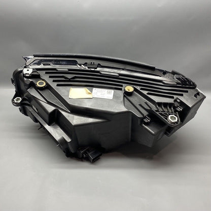 A2539067401 MERCEDES BENZ GLC300 HEADLIGHT RIGHT PASSENGER A2539067401 2020 2021 2022 LED