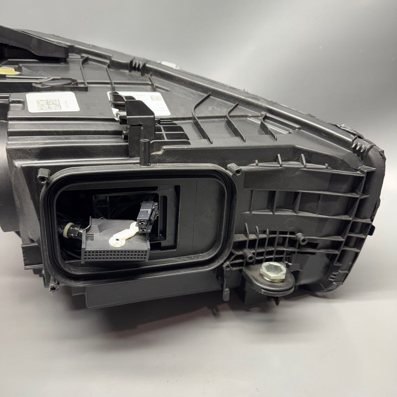 MERCEDES BENZ C300 HEADLIGHT LEFT DRIVER 2022 2023 2024 2025 FULL LED 