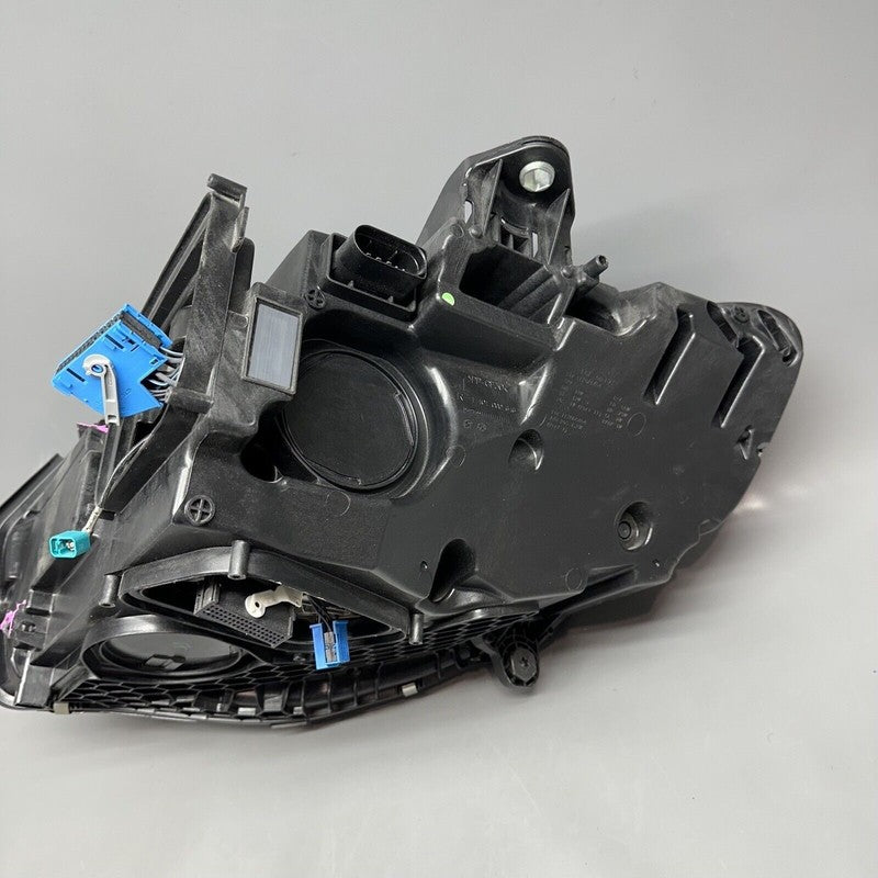 A2979067803 MERCEDES BENZ EQS450 HEADLIGHT RIGHT SIDE EQS580 2022 2023 2024 DIGITAL LED OEM 
