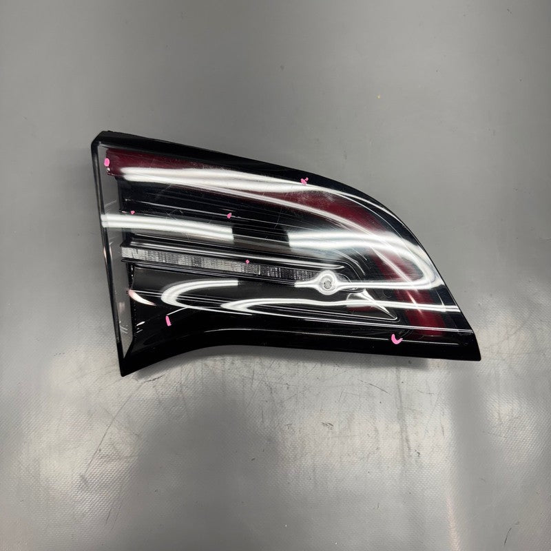 TESLA MODEL 3 Y TAIL LIGHT INNER LEFT DRIVER 2018 2019 2020 2021 2022 