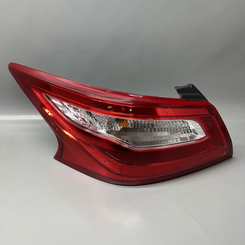 NISSAN ALTIMA TAIL LIGHT LEFT DRIVER 2018 