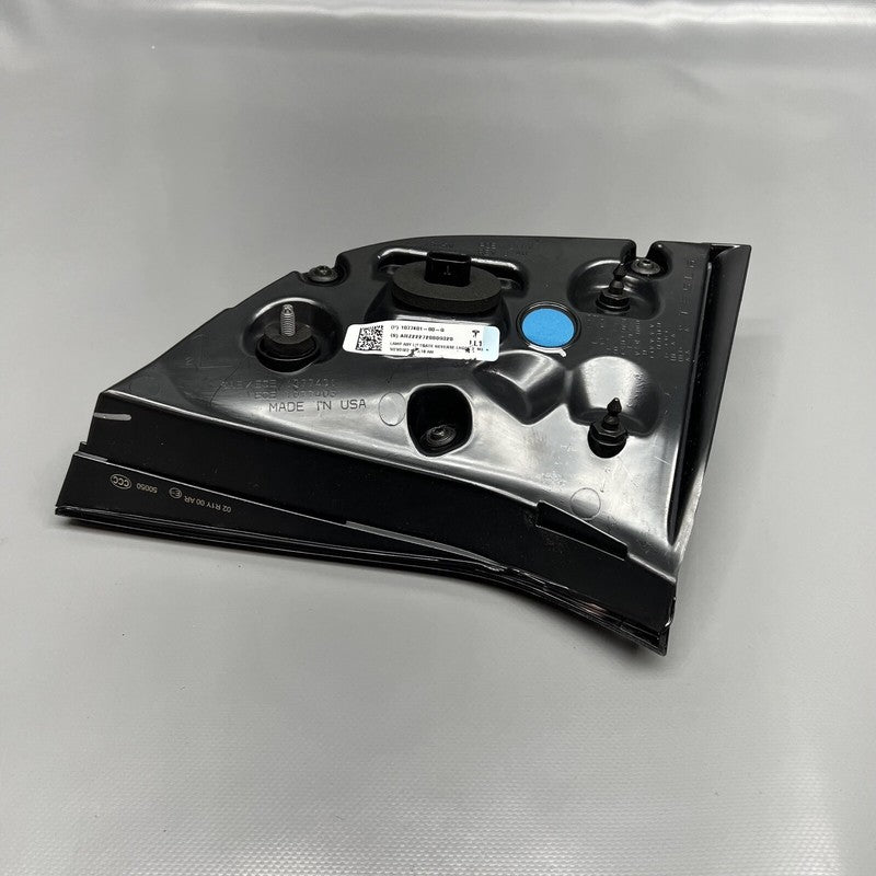 1077401-00-G TESLA MODEL 3 Y TAIL LIGHT TRUNK LEFT DRIVER 2018 19 20 21 2022 OEM 1077401-00-G