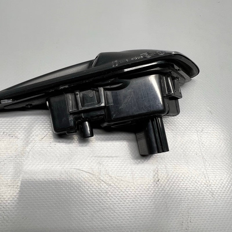 TESLA MODEL X FENDER CAMERA MARKER RIGHT 2016 2017 2018 2019 2020 1034