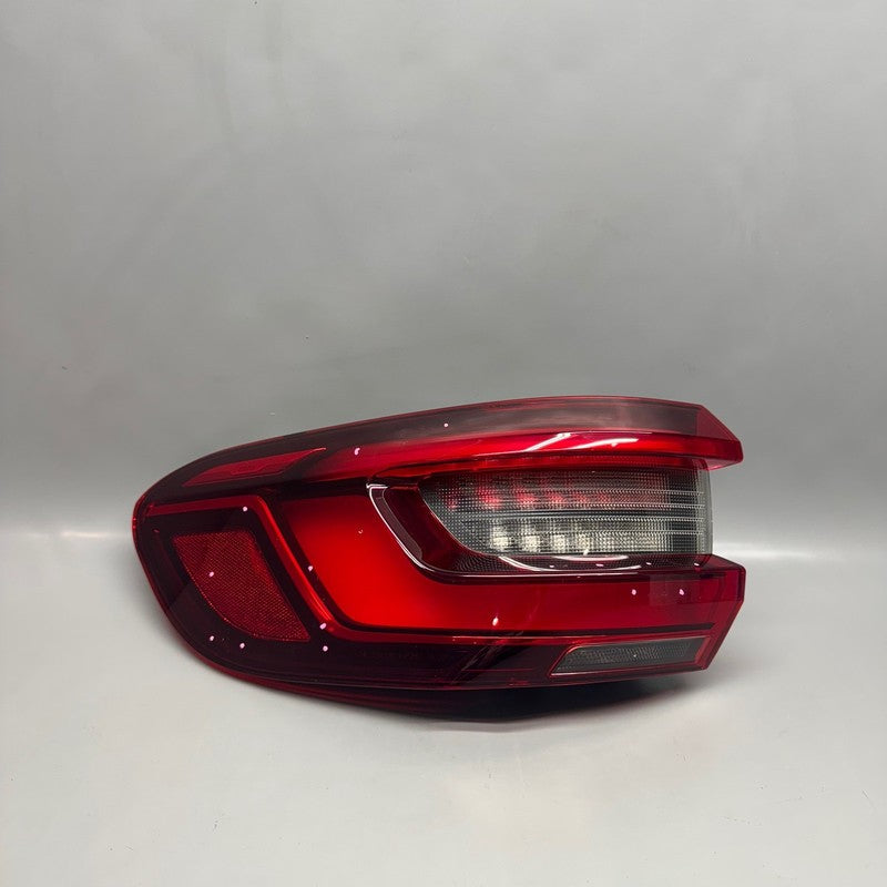 BMW X5 TAIL LIGHT LEFT DRIVER X5M 2019 2020 2021 2022 2023 OEM 3744226