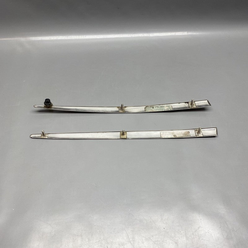 8W8807811 BENTLEY GT REAR BUMPER CHROME TRIM LEFT RIGHT 2005 2006 2007 2008 2009 2010 OEM