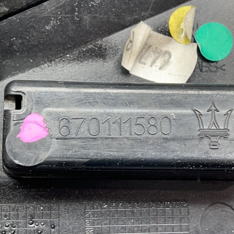 670111580 MASERATI LEVANTE TAILGATE BACKDOOR SPOILER RIGHT 2017 18 19 2020 OEM 670111580