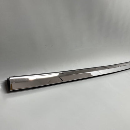 1032175-00-C TESLA MODEL X DOOR WINDOW MOLDING RIGHT FRONT 2016 17 18 19 2020 1032175-00-C