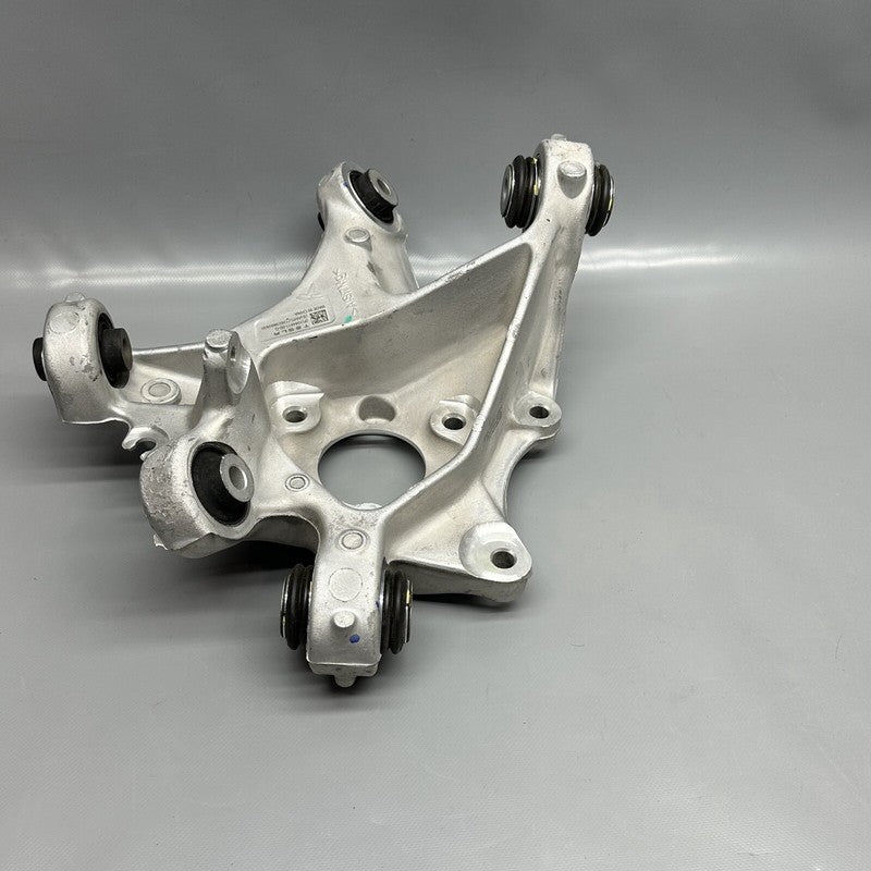 1044411-00-G TESLA MODEL 3 KNUCKLE LEFT REAR 2017 2018 2019 2020 2021 2022 OEM 1044411-00-G