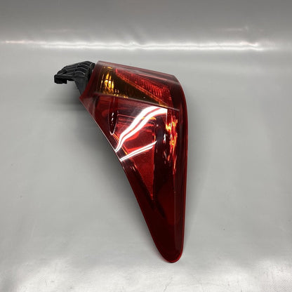 GS350 LEXUS GS350 TAIL LIGHT RIGHT PASSENGER GS450 2013 2014 2015 F-SPORT OEM
