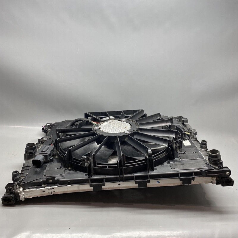 17118743663 BMW 740 RADIATOR FAN ASSEMBLY 17118743663 2016 2017 2018 2019 600 WATT OEM