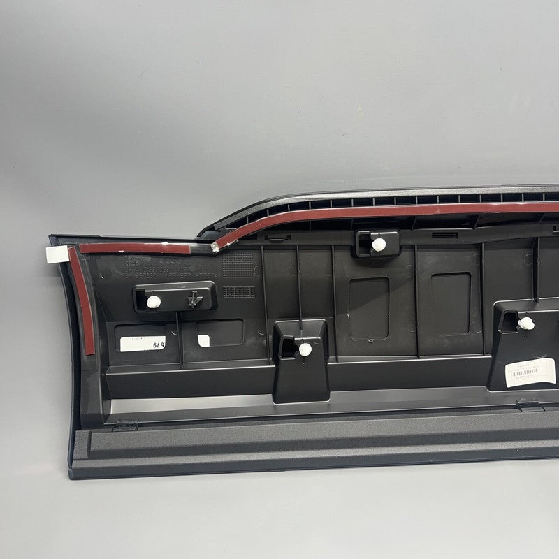 4M0853969N AUDI Q7 DOOR LOWER MOLDING LEFT REAR 2017 2018 2019 OEM 4M0853969N