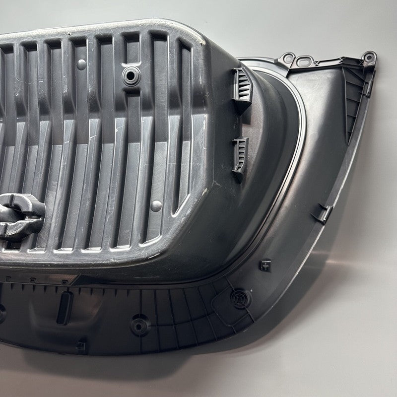 1492606-00-E TESLA MODEL Y FRUNK FRONT STORAGE BOX 2020 2021 2022 2023 OEM 1492606-00-E