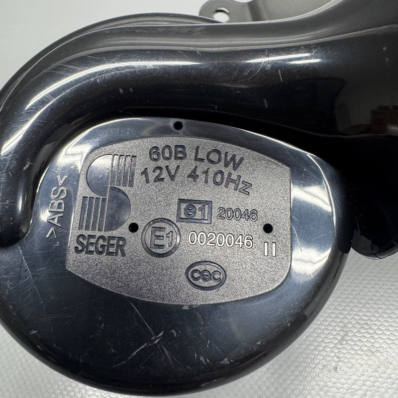 TESLA MODEL Y HIGH TONE HORN 2020 2021 2022 2023 2024 OEM 1716494-00-A