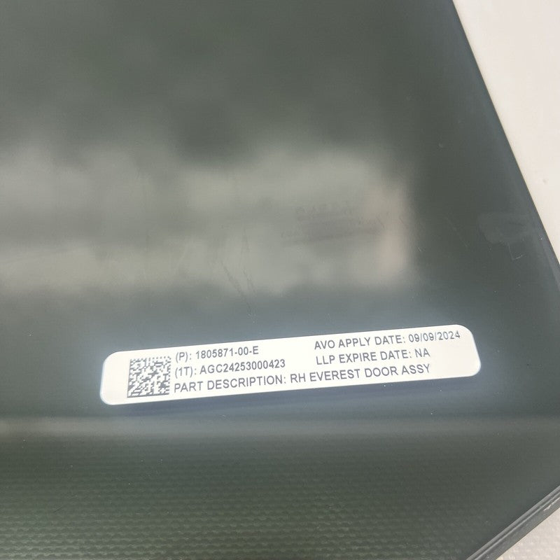 1805871-00-E TESLA CYBERTRUCK EVEREST DOOR GLASS RIGHT 2024 2025 OEM 1805871-00-E