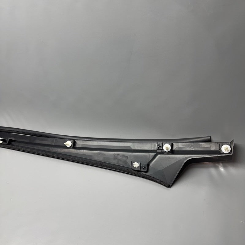 1821257-00-D TESLA CYBERTRUCK APRON REAR TRIM 2024 2025 OEM 1821257-00-D