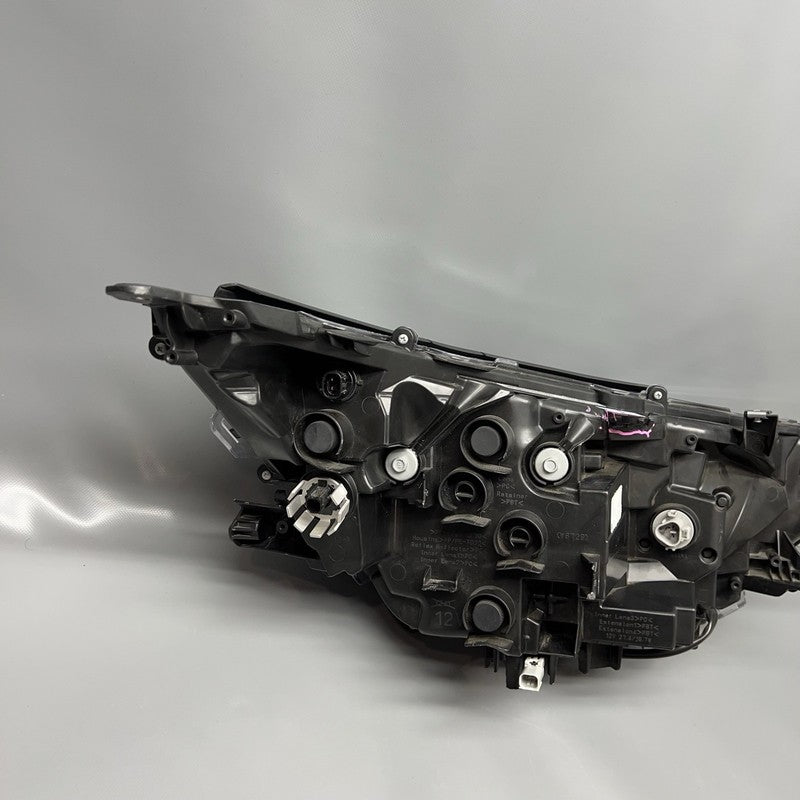 RAV 4 TOYOTA RAV 4 HEADLIGHT LEFT DRIVER 2022 2023 2024 PROJECTOR OEM