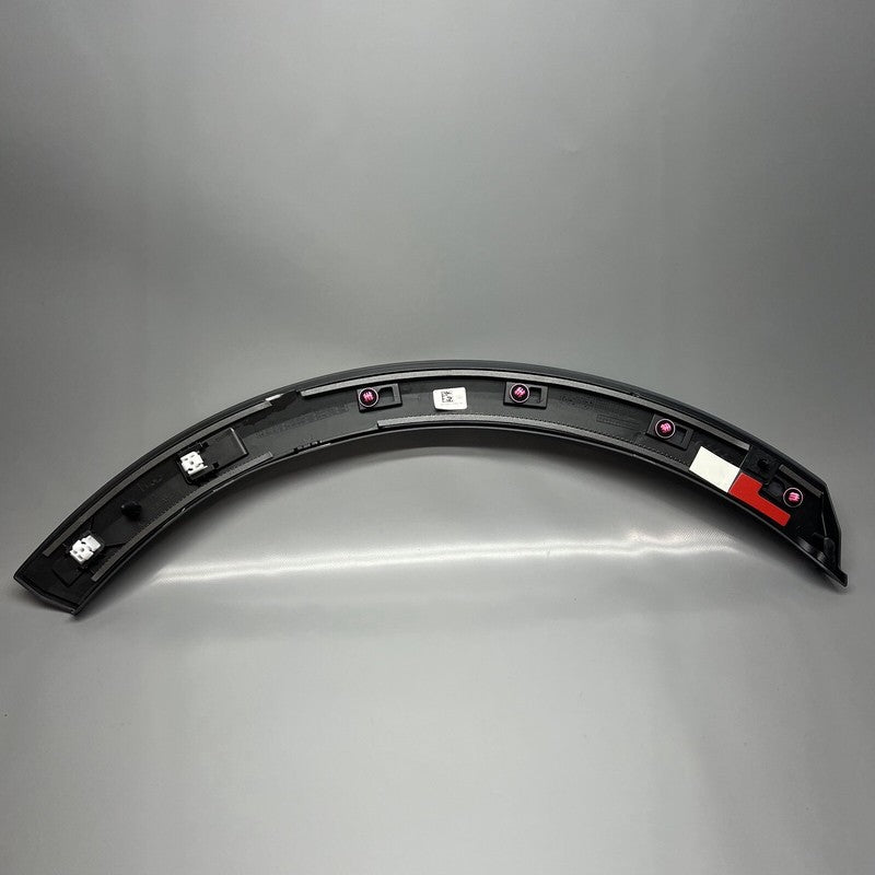 4M8853817E AUDI Q8 WHEEL OPENING ARCH MOLDING LEFT REAR 2019 2020 OEM 4M8853817E