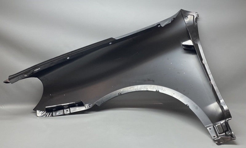 7L5821102C PORSCHE CAYENNE FENDER RIGHT 2003 2004 2005 2006 OEM 7L5821102C