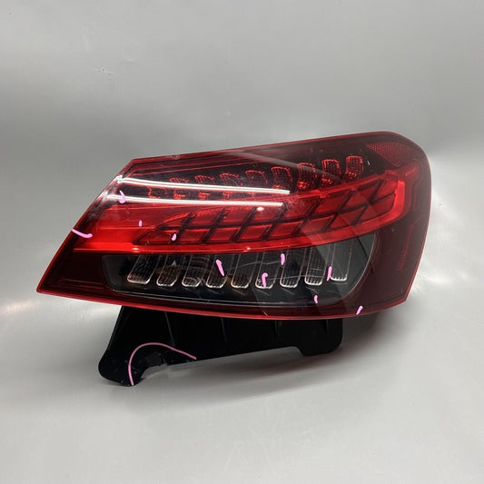A2139065609 MERCEDES BENZ E300 E450 TAIL LIGHT RIGHT PASSENGER A2139065609 2021 2022 OEM LED