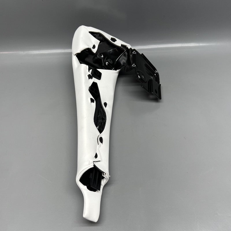 1586668-00-B TESLA MODEL Y THIRD ROW CUSHION BOLSTER RIGHT 2020 21 22 2023 OEM 1586668-00-B