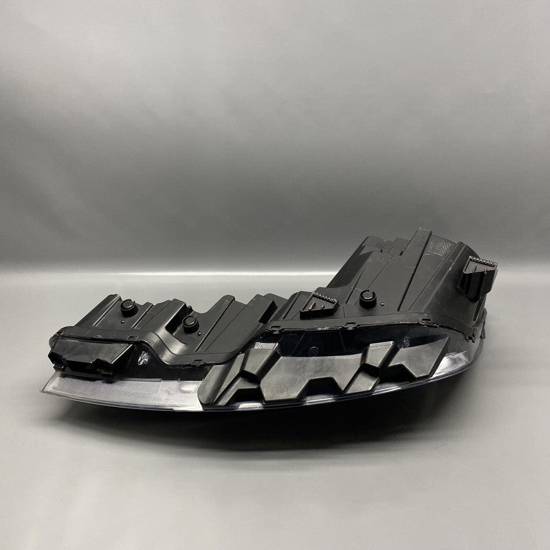 HYUNDAI ELANTRA HEADLIGHT RIGHT PASSENGER 92102F3500 2019 2020 HALOGEN