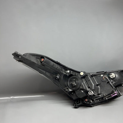 TOYOTA CHR HEADLIGHT LEFT DRIVER HALOGEN 2018 2019 2020 CH-R