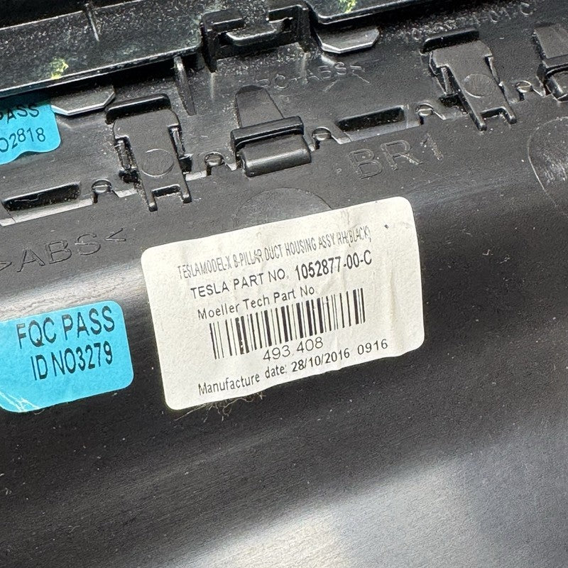 1052877-00-c TESLA MODEL X B-PILLAR LOWER TRIM COVER RIGHT 2016 2017 2018 2019 2020 OEM