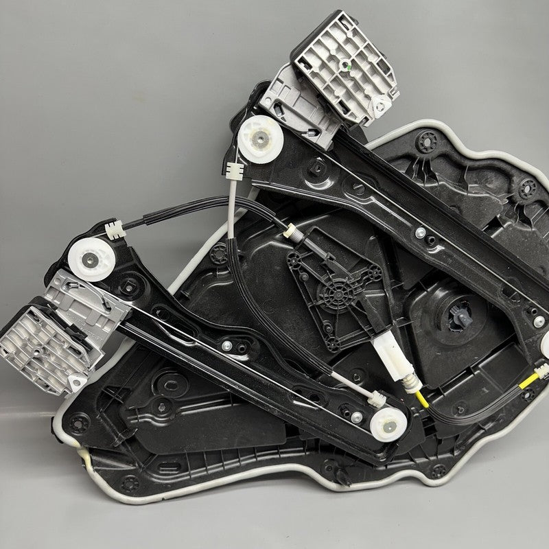 1495513-F1-H TESLA MODEL Y DOOR WINDOW REGULATOR RIGHT REAR 2020 21 22 2023 OEM 1495513-F1-H