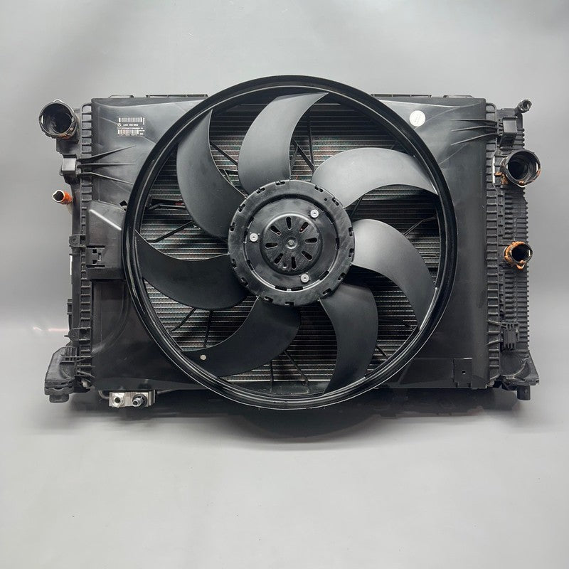 A2049066802 MERCEDES BENZ C250 COOLING RADIATOR FAN 2012 2013 2014 OEM A2049066802