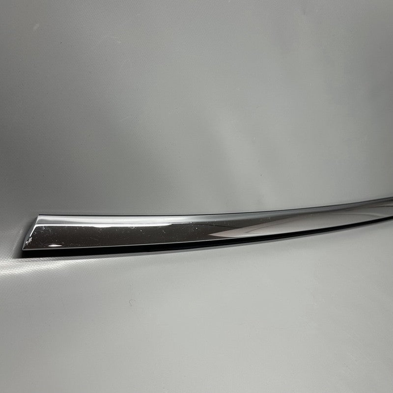 1038396-80-A TESLA MODEL S DOOR WINDOW MOLDING RIGHT REAR 2017 2018 19 2020 OEM 1038396-80-A