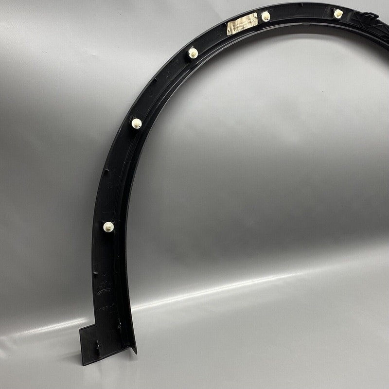 TESLA MODEL X FENDER FLARE LEFT FRONT 1035288-00-L 2016 2017 2018 2019