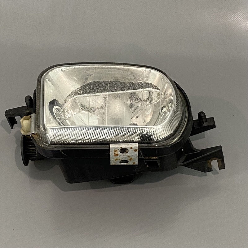 MERCEDES BENZ CLK350 FOG LIGHT LEFT DRIVER 2038201156 2003 2004 2005 2